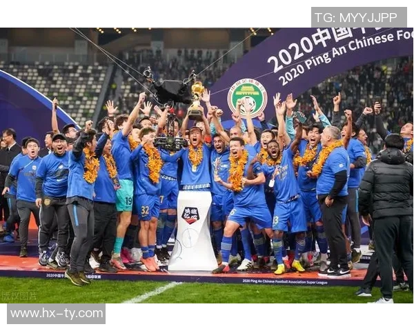 深圳足球队的拼搏之路精英赛背后的故事与梦想 深圳足球队的拼搏之路精英赛背后的故事与梦想